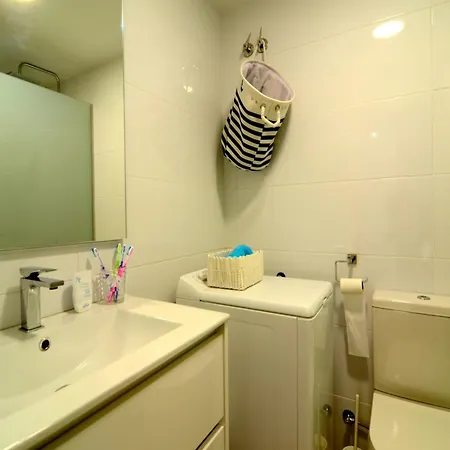 The In Has 2 Bedrooms 4 Pax Apartment *