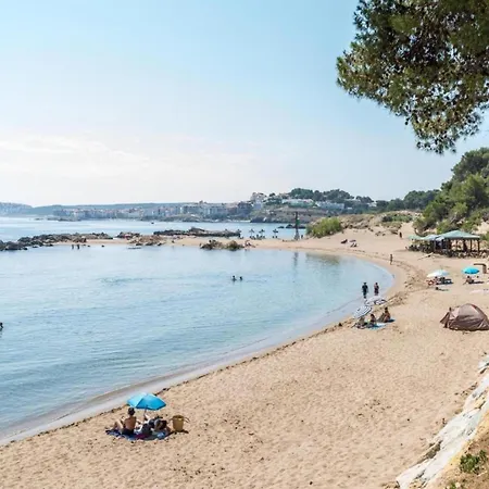 The In Has 2 Bedrooms 4 Pax L' Escala